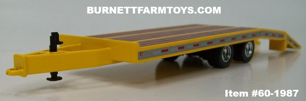 1/64 Straight Trucks - Rollback, Wrecker, Grain, Dump, Etc.