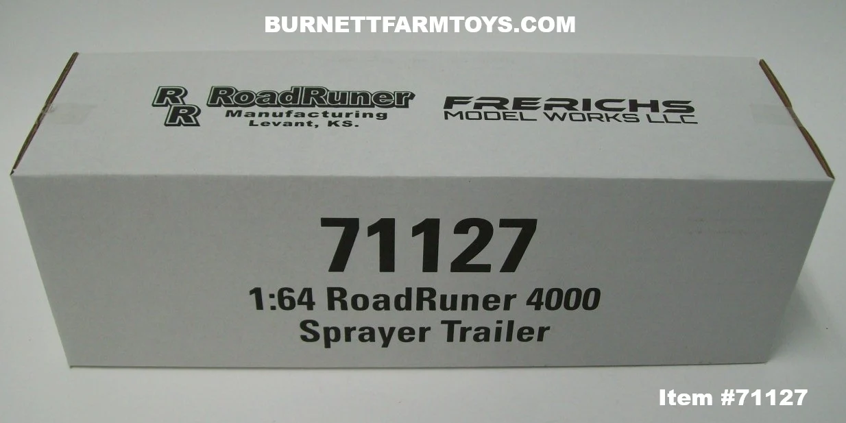 Item #71127 Black RoadRuner 4000 Sprayer Trailer - 1/64 Scale - Diecast Masters - Image 6