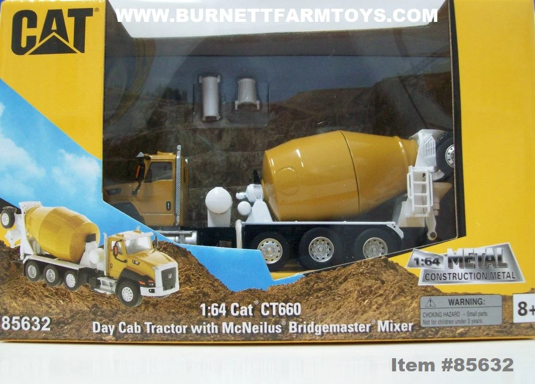Item #85632 CAT CT660 Day Cab Tractor with McNeilus Bridgemaster Mixer - 1/64 Scale - Image 5